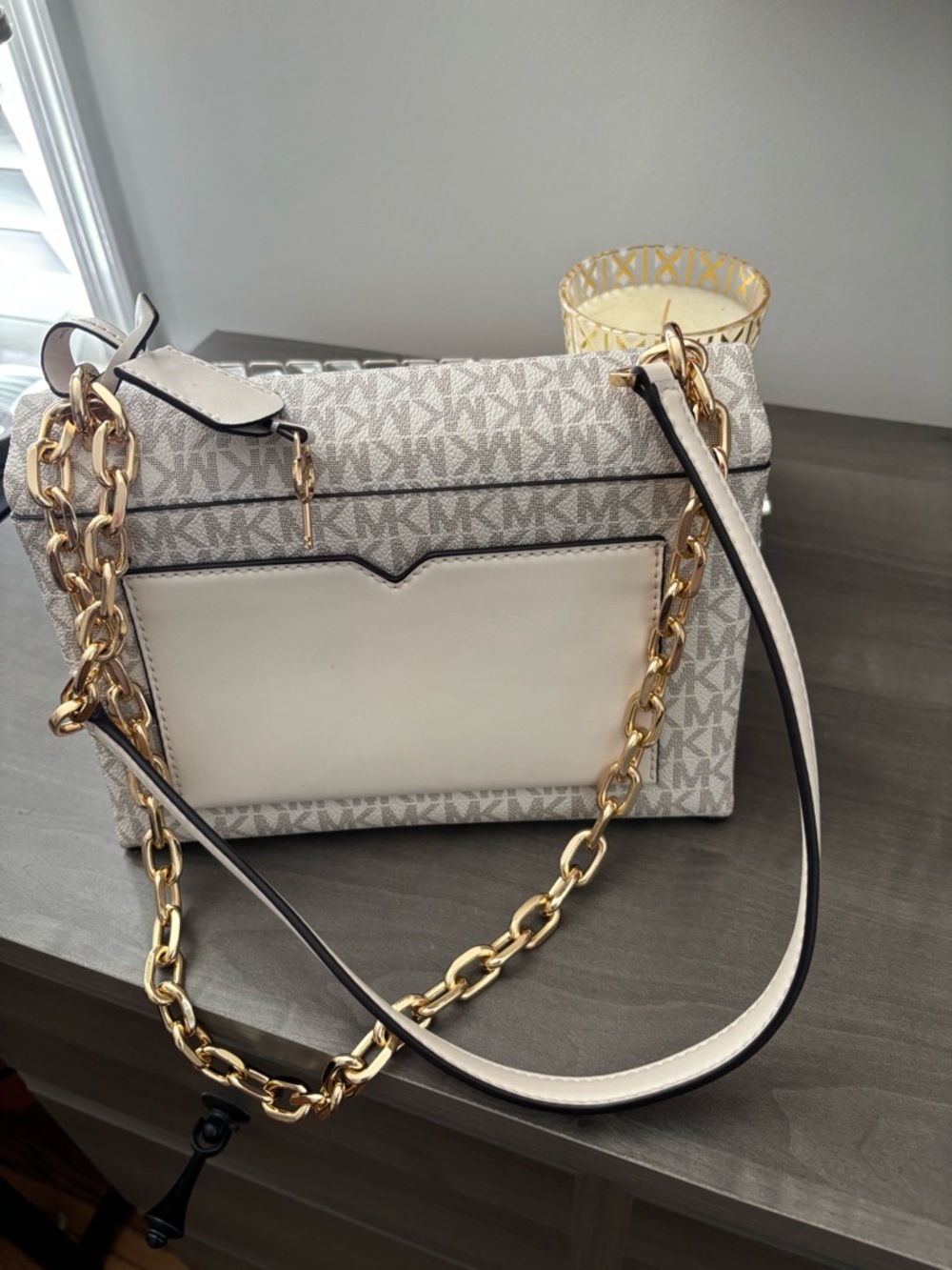 Michael Kors MK Logo Chain Medium Crossbody Bag Cream Vanilla Gold Hardware NWOT - Picture 9 of 17